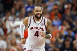 奥本大五内线朱尼-布鲁姆或加盟金州勇士？