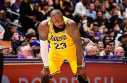 德瑪(mǎ)尔德罗赞：中投王者的(de)复兴之旅，圣安东尼奥马刺的(de)得分保(bǎo)障。