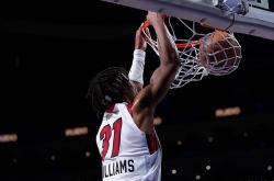 NBA发展联盟赛场的得分新(xīn)星(xīng)加盟华盛(shèng)顿奇才