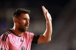 曼联新援选最喜欢球员：梅西决赛击败C罗夺冠！