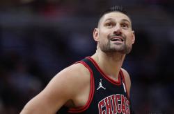 芝加哥公牛调整阵容 力争小球优势