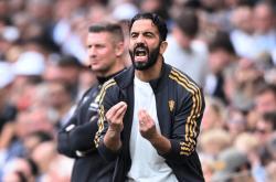 英超|曼联2：0桑德兰，阿莫林下课危机暂时解除，但大考还没来