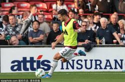 曼联惨遭低级别球队淘汰，拜耳勒沃库森火上浇油