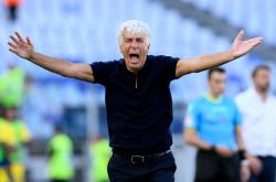 （体育）足球——意甲：罗马胜维罗纳