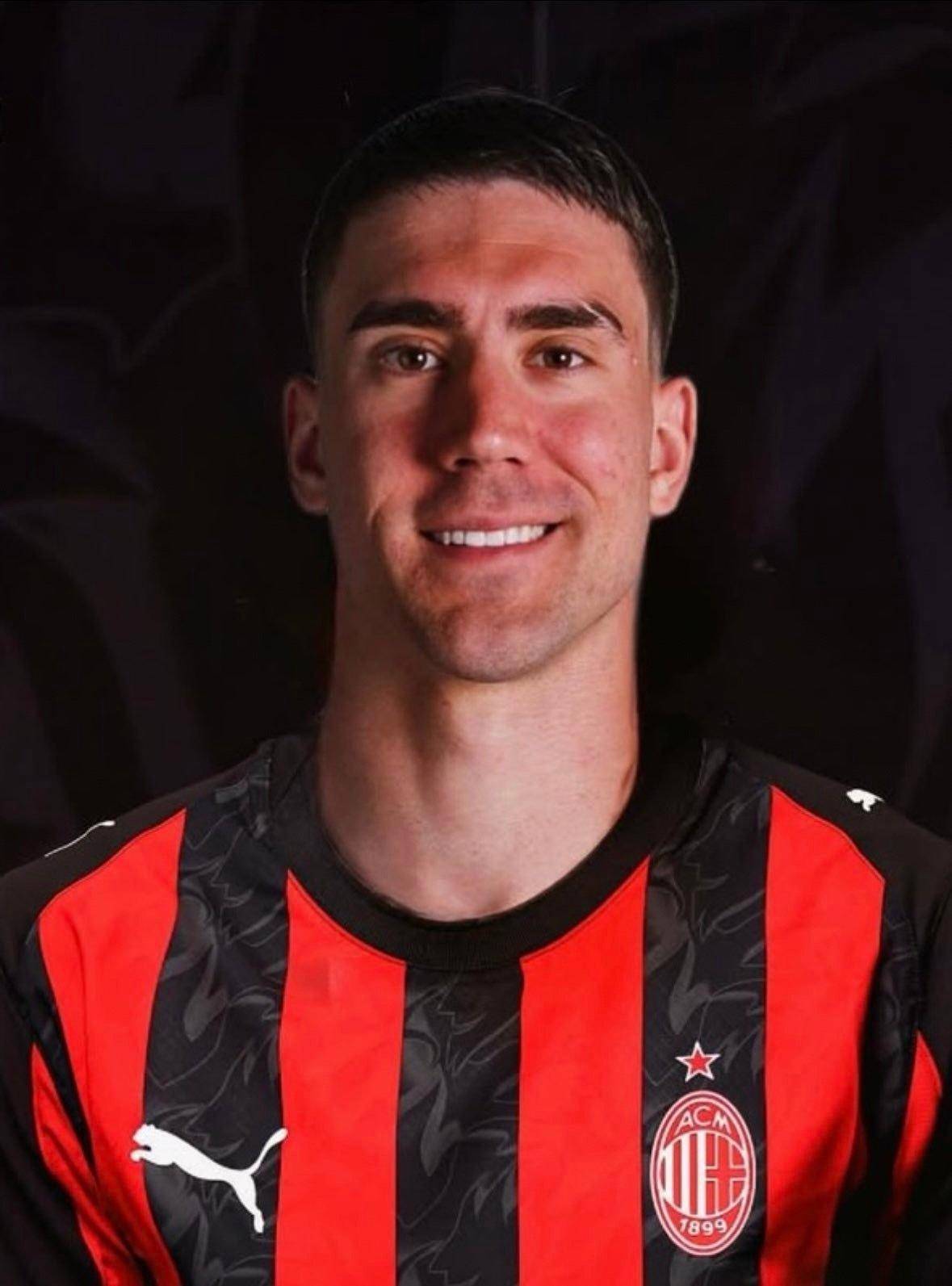 AC米兰锋线引援提速，关注巴黎双星，李刚仁在列