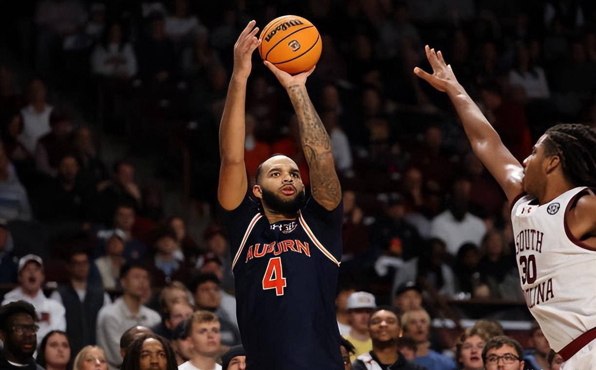 奥本大五内线朱尼-布鲁姆或加盟金州勇士?