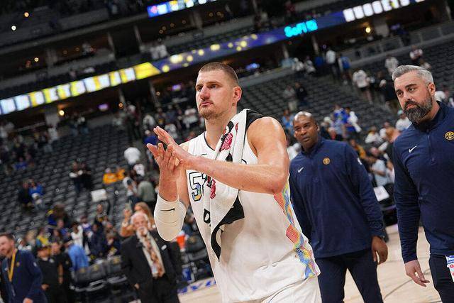 丹佛掘金的完美夏天