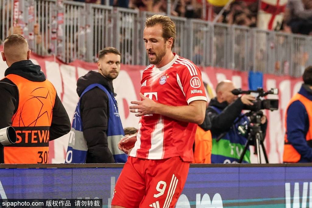 观战台：利物浦战苦主+阿森纳争八连胜 拜仁冲14连胜