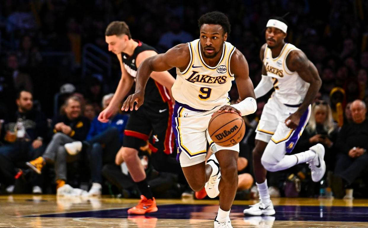 洛杉矶湖人胜出迈阿密热火的关键因素揭秘