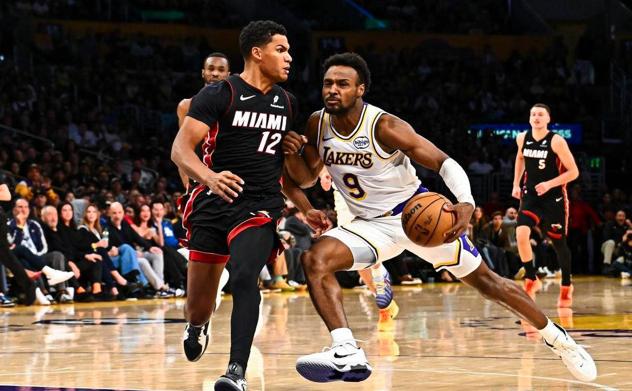 洛杉矶湖人胜出迈阿密热火的关键因素揭秘