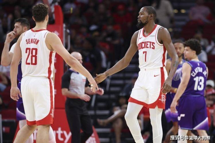 场均8+3+1!火箭队锋线大闸复出不远?可取代伊森,剑指首发阵容