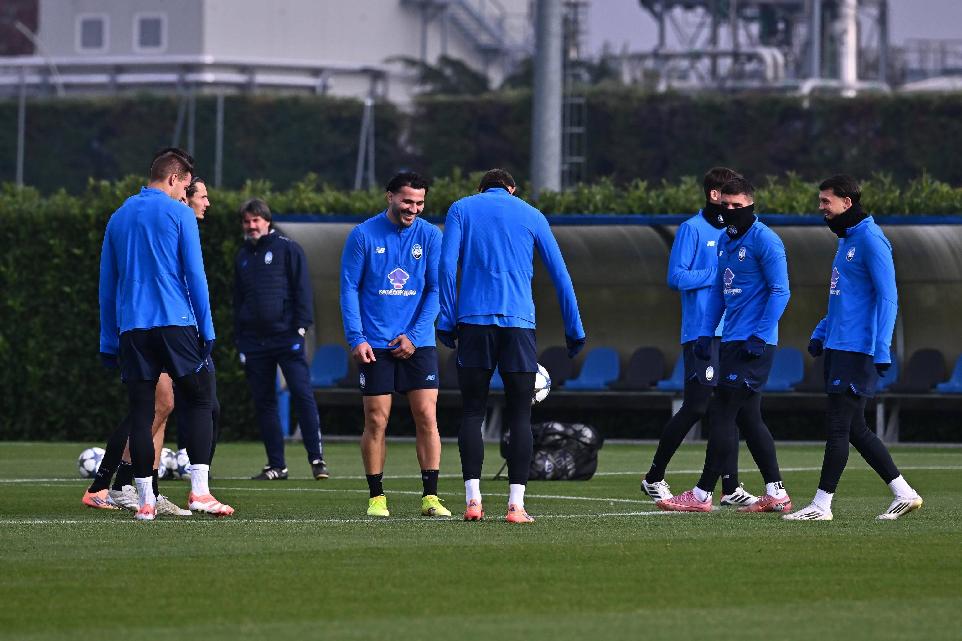 （外代二线）足球——欧冠联赛：亚特兰大赛前备战